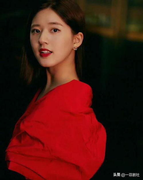 当代娱乐圈吃瓜女明星,揭秘吃瓜女明星背后的故事